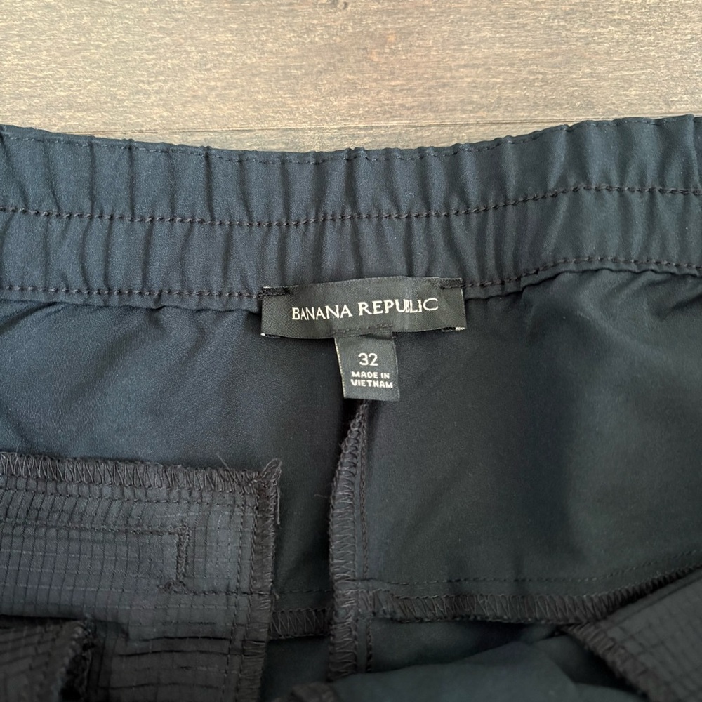 Banana Republic Men’s Navy Blue Joggers Size 32 Pockets on sides, & Casual - Picture 4 of 8